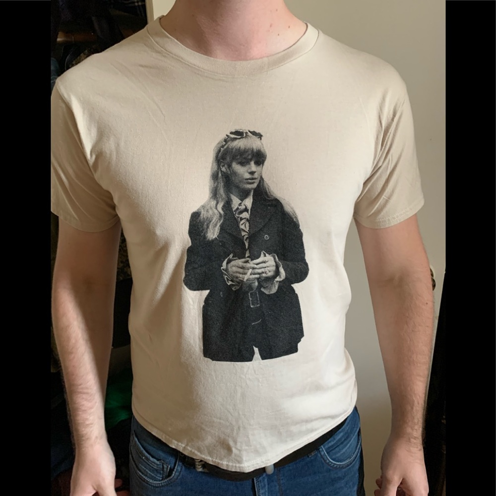 Marianne Faithful print Tee- M